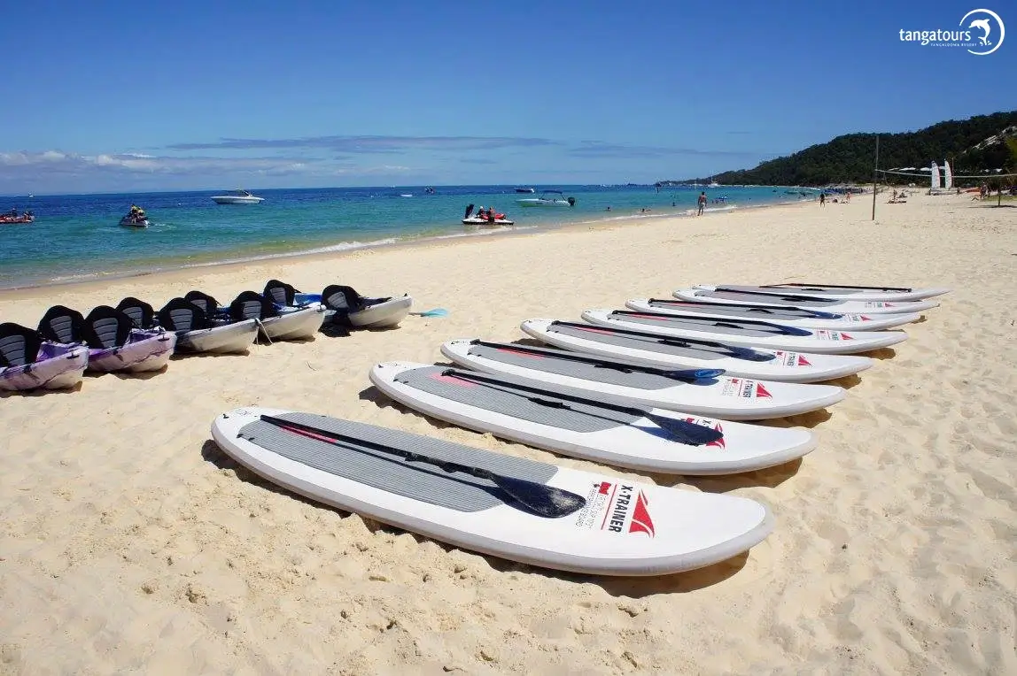 Stand-up Paddleboard Hire Moreton Island Tangatours