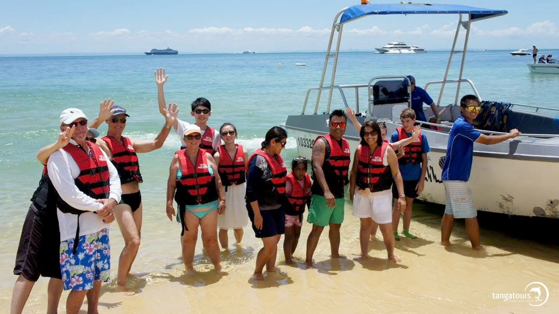 Parasailing Experience Tangalooma Resort